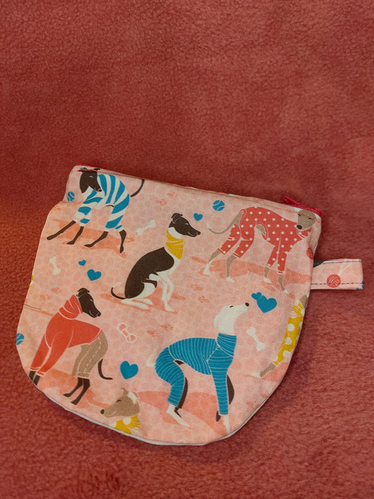 Rounded Purse | Hounds
