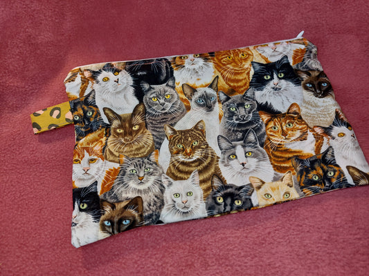 Zip Pouch | Classic Cats