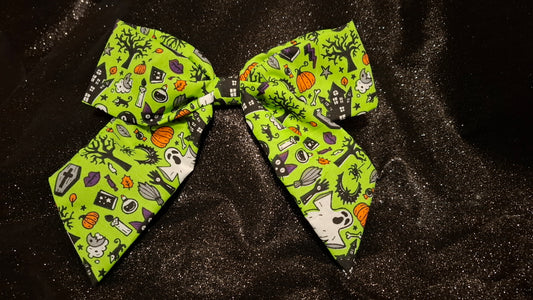 HallowGreen | Pretty Bow