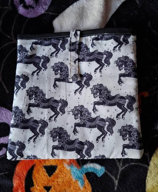 Ereader Sleeve | Carousel