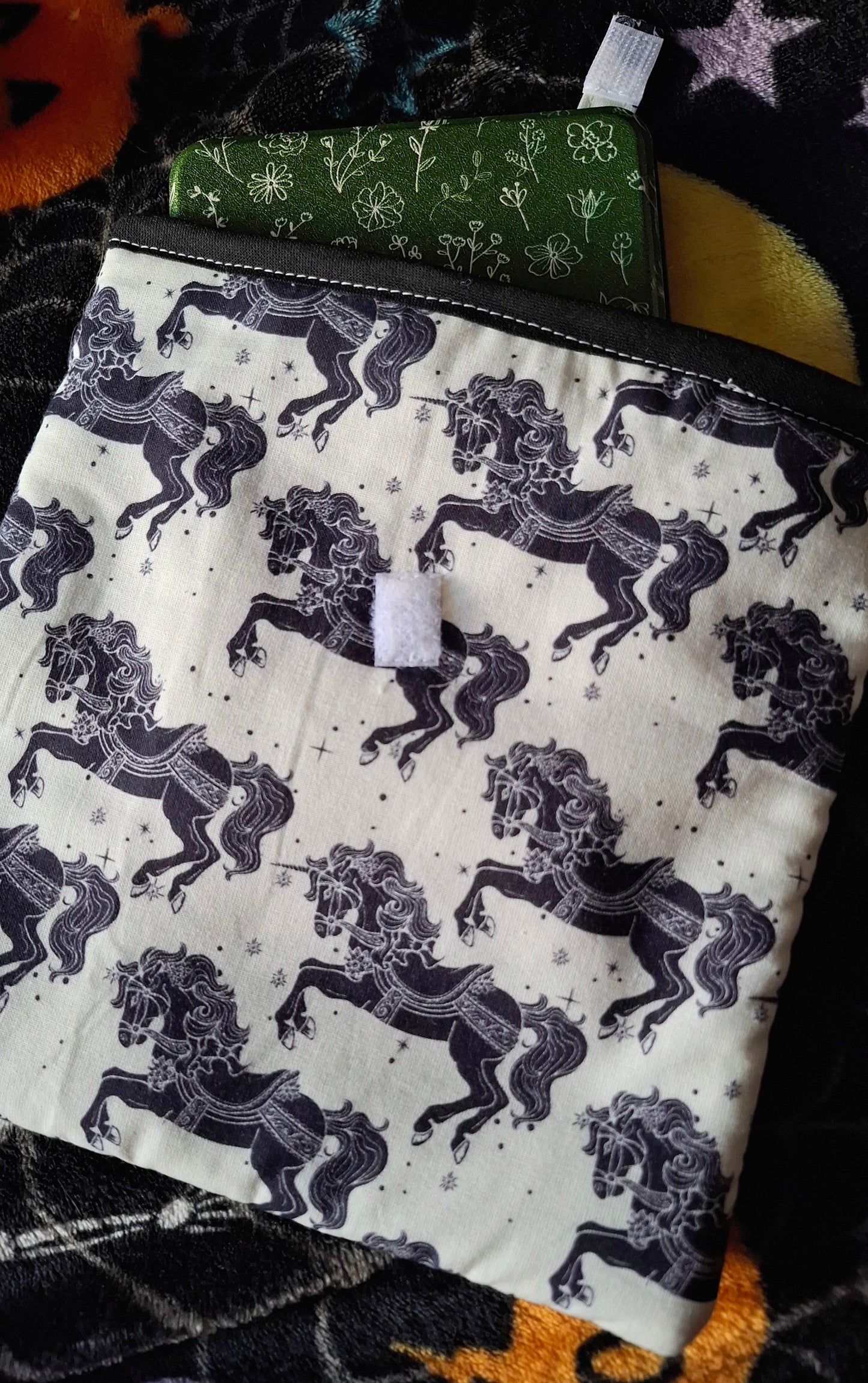 Ereader Sleeve | Carousel